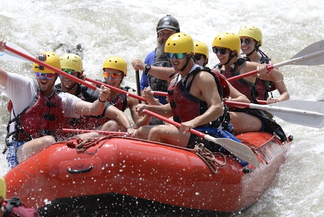 Liburan ke Bali? Coba Rafting di Ubud dan Nikmati Keindahan Sungai Ayung